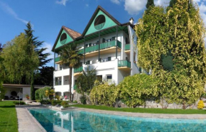 Гостиница Hotel Pension Verdorfer  Мерано